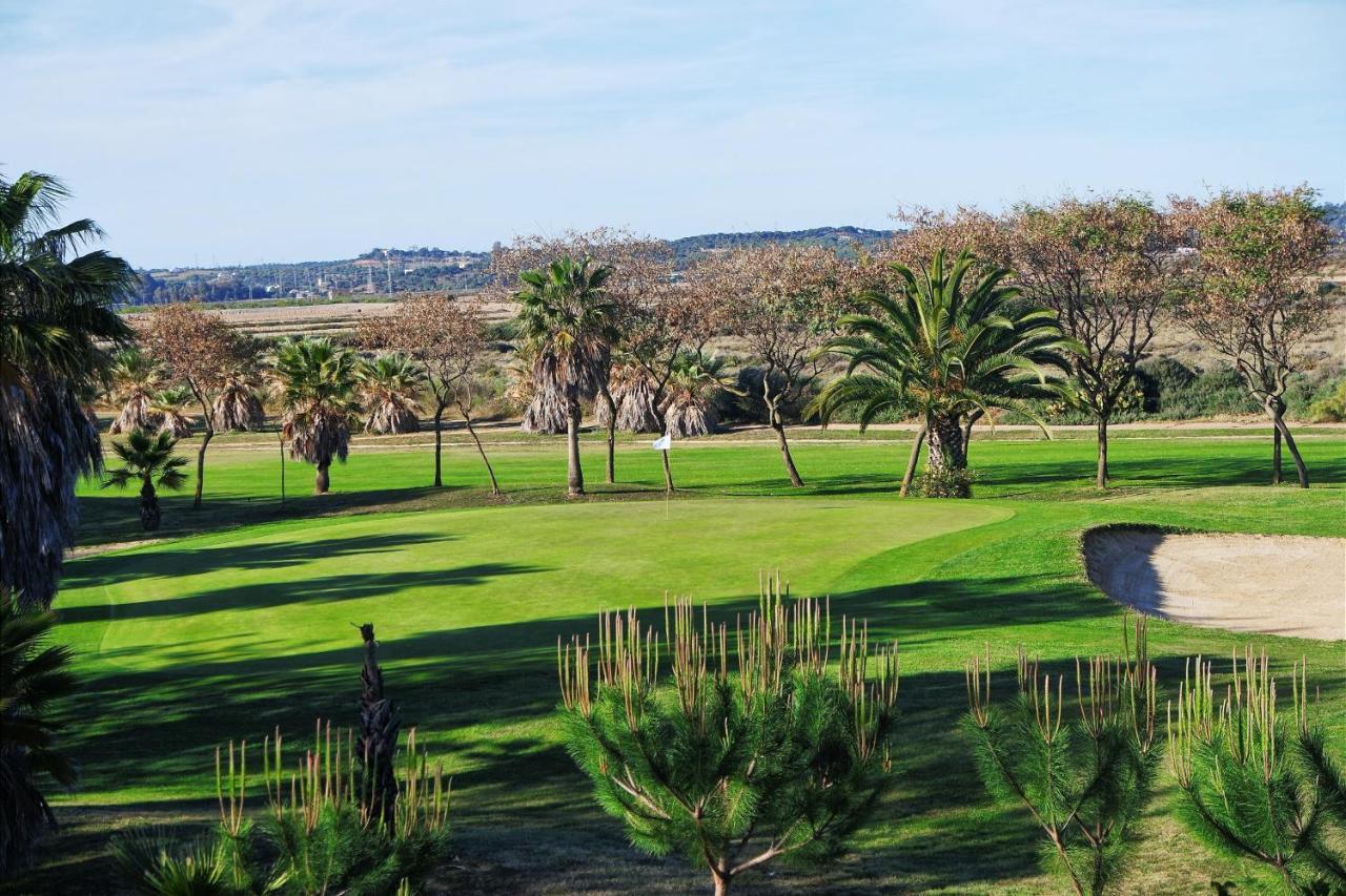 Prado Golf By H *