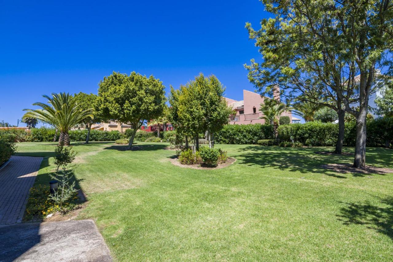 Prado Golf By H Apartment *
