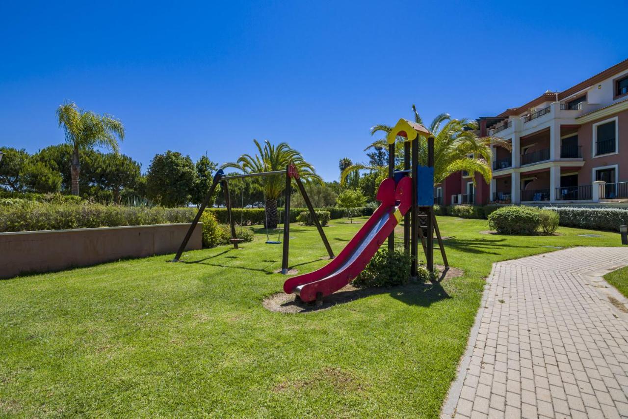 Prado Golf By H